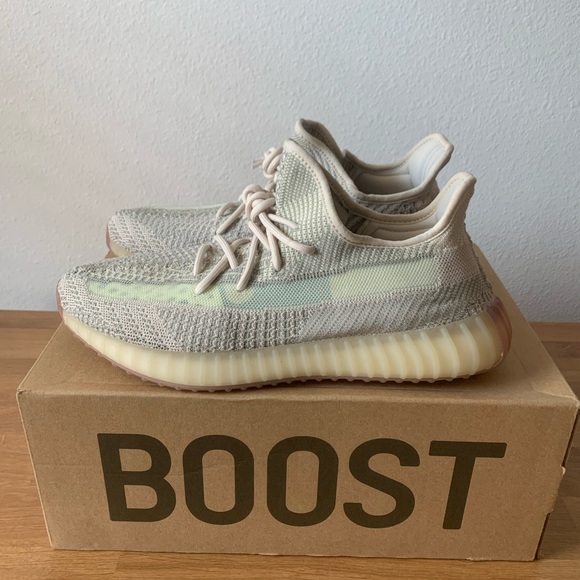 Yeezy Citrins Non Reflective Size 11.5 Mens - Picture 3 of 7